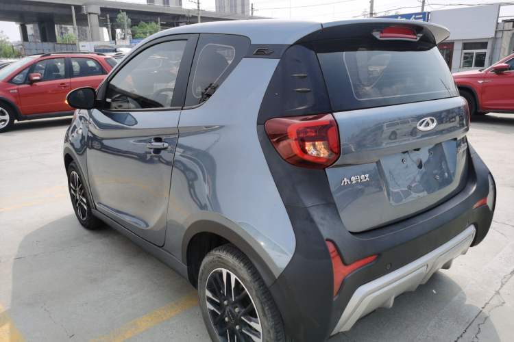 Used Chery QQ Little Ant 2022 Revised Version 2 Sweet Pink Edition Full-Sugar Version 30.6 kWh 30 kW 301 km Rear Left 45 Deg