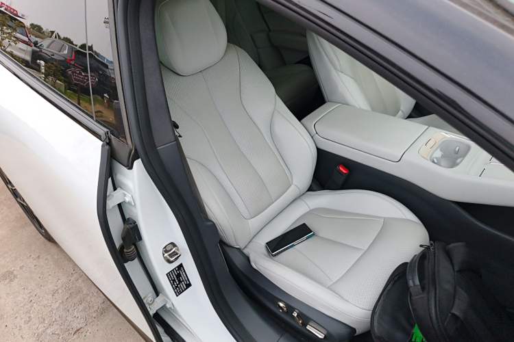 Used XPeng P7+ 2024 Long-Range Max Right Front Seat