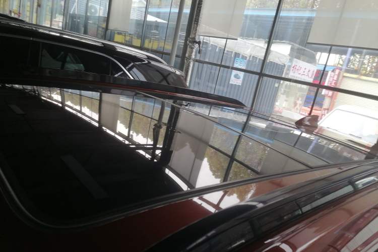 Used Cadillac XT4 2018 28T Two-Wheel Drive Luxury Sport Model