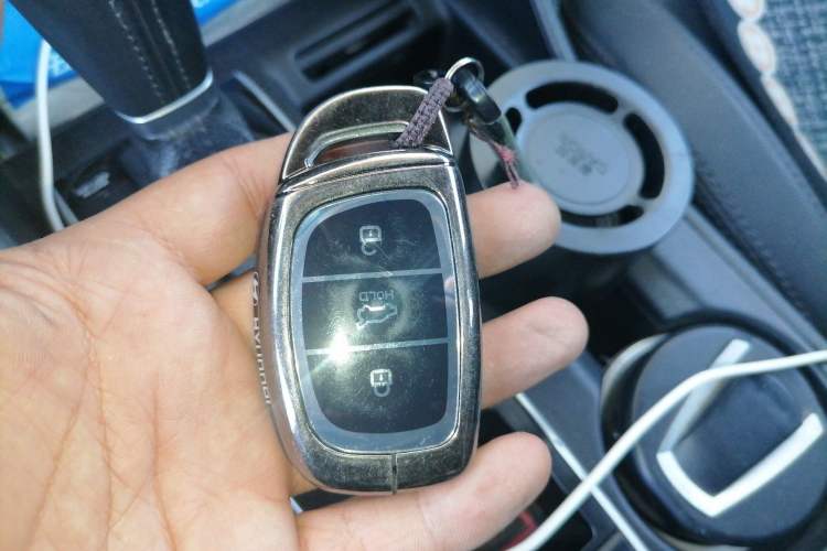 Used Hyundai Tucson 2018 1.6T Dual-Clutch Two-Wheel Drive 15th Anniversary Special Edition