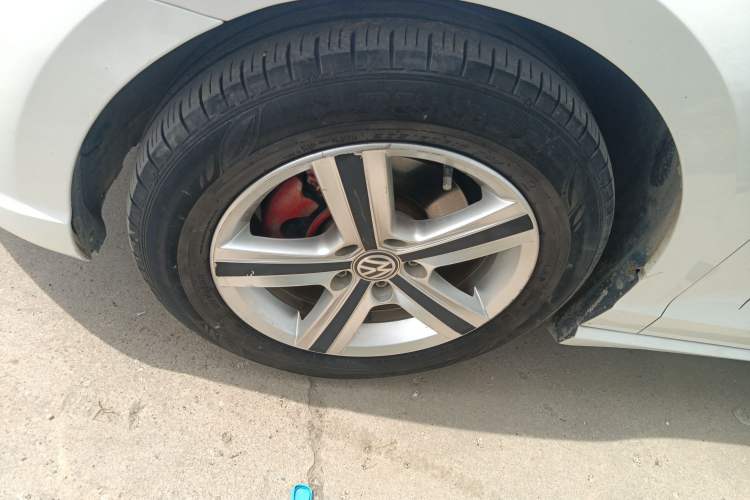 Used Volkswagen Lamando 2018 230TSI DSG Fashion Edition Left Front Wheel Hub