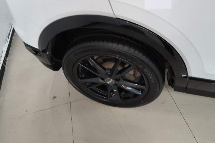 Used Audi Q2L 2021 35 TFSI Progressive Dynamic Edition
