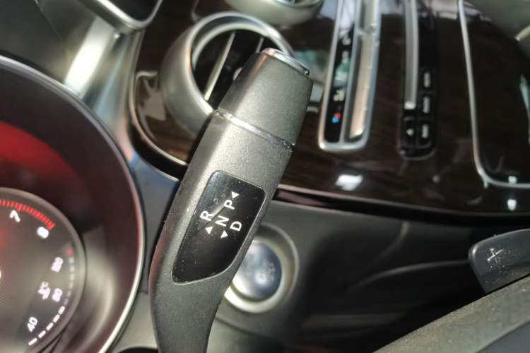 Used Mercedes-Benz GLC 2016 GLC 260 4MATIC Dynamic Edition
