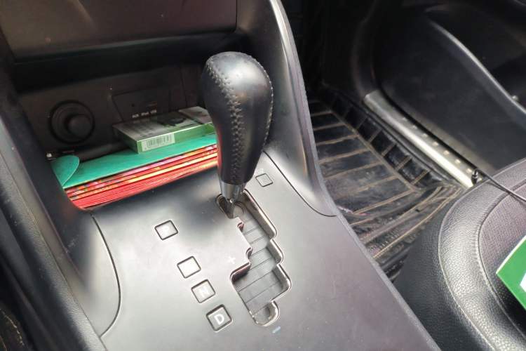 Used Hyundai ix35 2015 2.0L Automatic 2WD Smart Version China V Standard