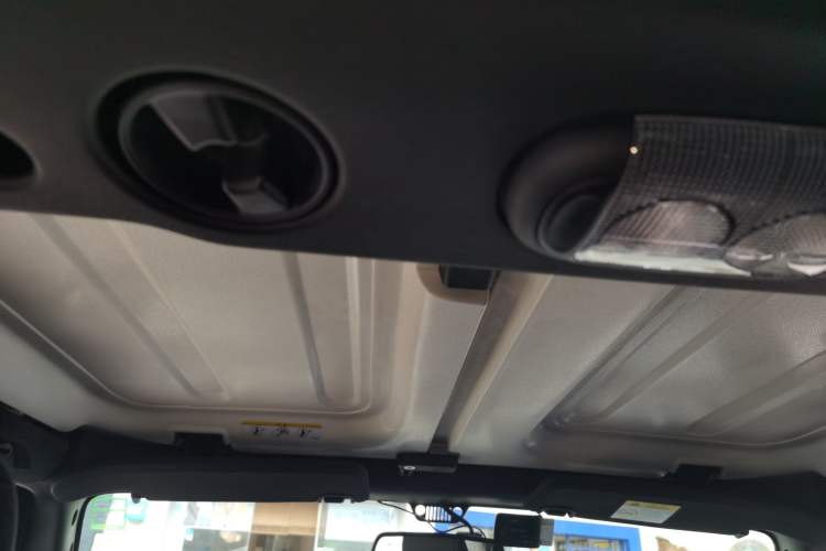 Used Jeep Wrangler 2015 2.8TD Sahara Four-Door Comfort Edition Headliner