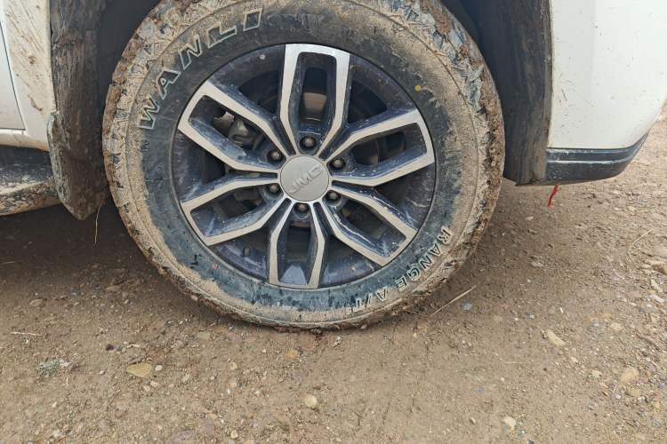 Used JMC Yuhu 9 2020 2.0T Automatic Diesel 4x4 Comfort Edition