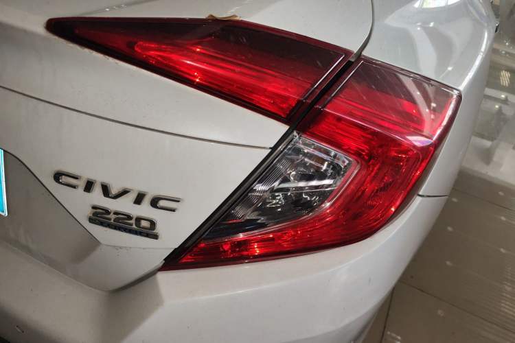 Used Honda Civic 2016 220TURBO CVT Prestige Edition Right Rear Taillight