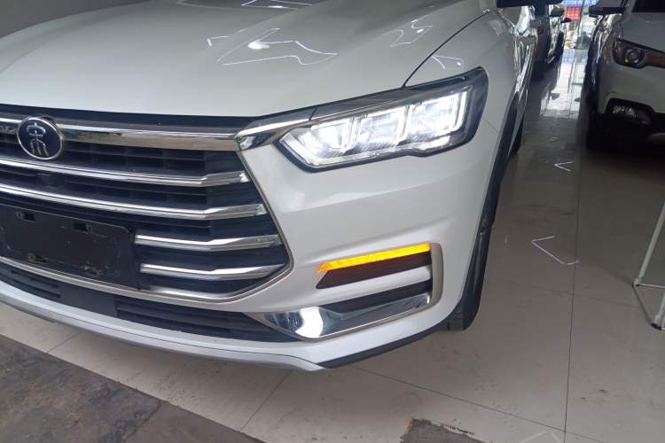 Used BYD Song Pro 2019 1.5T Automatic Elite Edition
