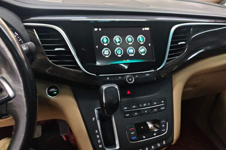 Used Buick GL8 2017 ES 28T Premium Version China V Standard