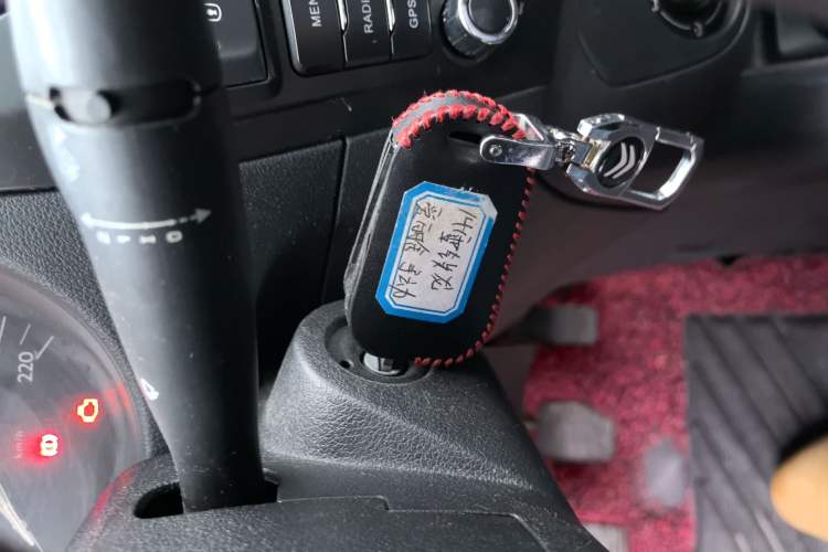 Used Citroen Elysee 2014 1.6L Manual Fashion Edition
