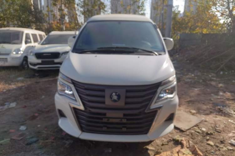 Used FORTHING Lingzhi M5 2022 Comfort Model 7 Seats
