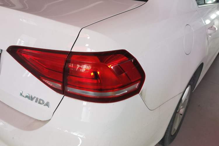 Used Volkswagen Lavida 2019 Lavida Start 1.5L Automatic Trendy Version China VI Standard