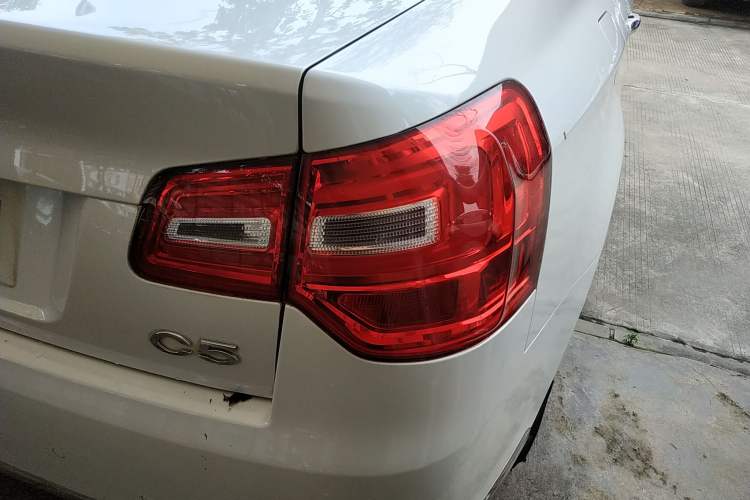 Used Citroen C5 2014 1.6T Automatic Luxury Model Right Rear Taillight