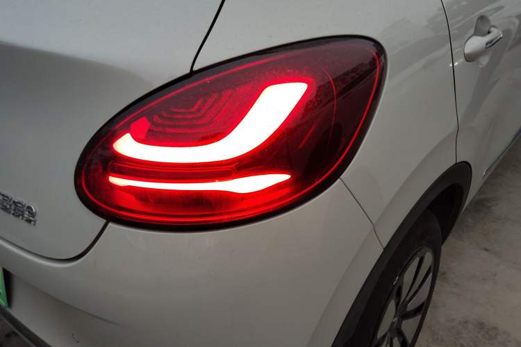 Used Wuling Bingo 2023 410 km Lingxi Deluxe Edition
