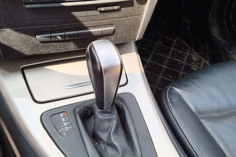 Used BMW 3 Series 2012 320i Luxury Edition