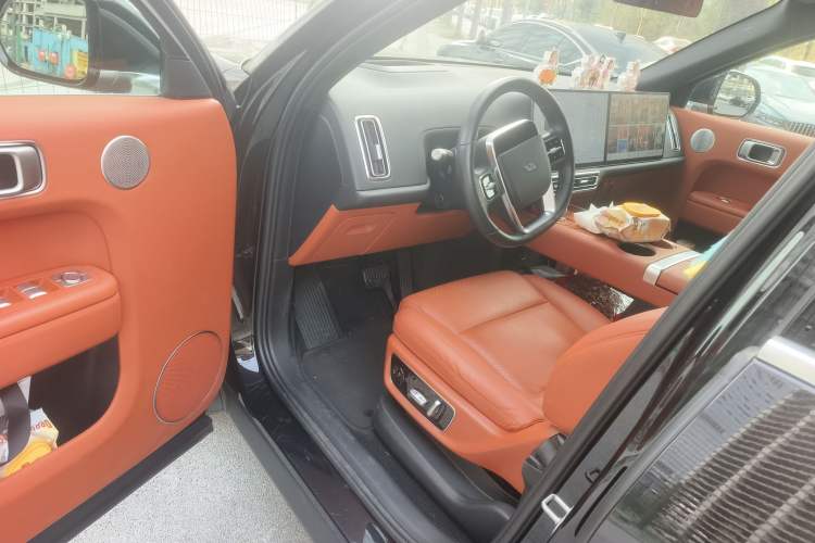 Used Li Auto L9 2022 Max model Interior 3