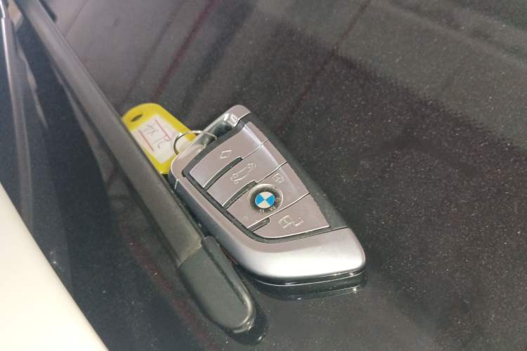 Used BMW X4 2021 xDrive 25i M Sport Package Vehicle Key