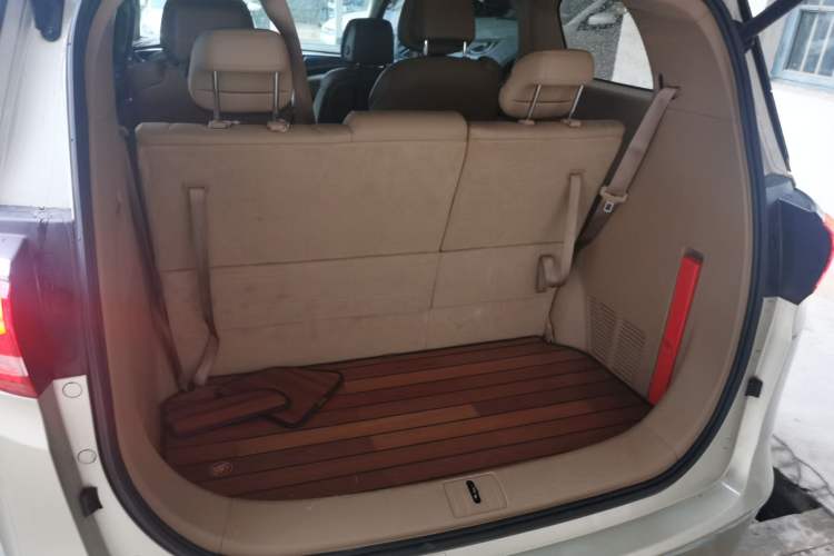 Used Buick GL8 2017 ES 28T Luxury Model China V Standard