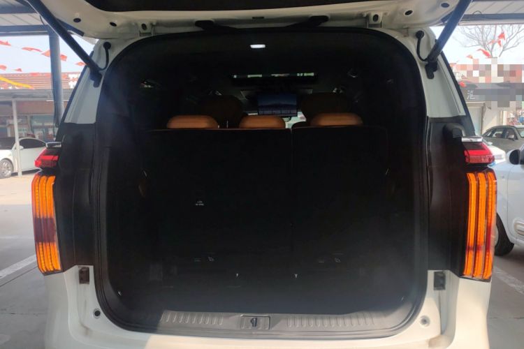 Used Wey Gaoshan 2025 Four-Wheel Drive Alpine 8
