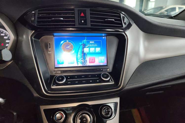 Used Haima M3 2016 1.5L Manual Comfort Model with Sunroof
