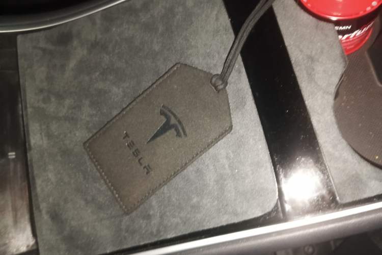 Used Tesla Model 3 2019 Standard Range Rear-Drive Upgraded Version