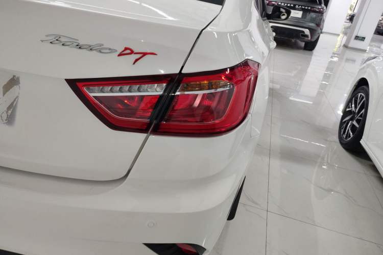 Used Changan Eado DT 2019 1.6L Manual Comfort Model China VI Standard