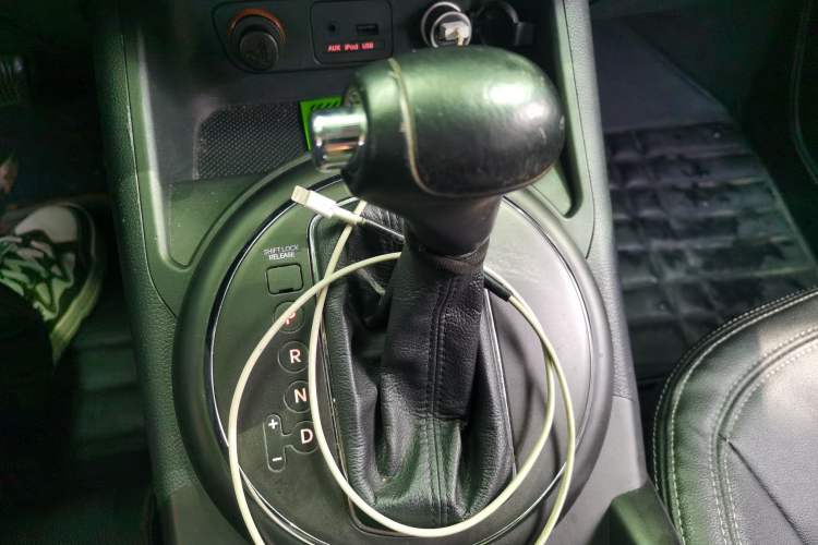 Used Kia Sportage R 2014 2.0L Automatic Two-Wheel Drive GLS Trim
