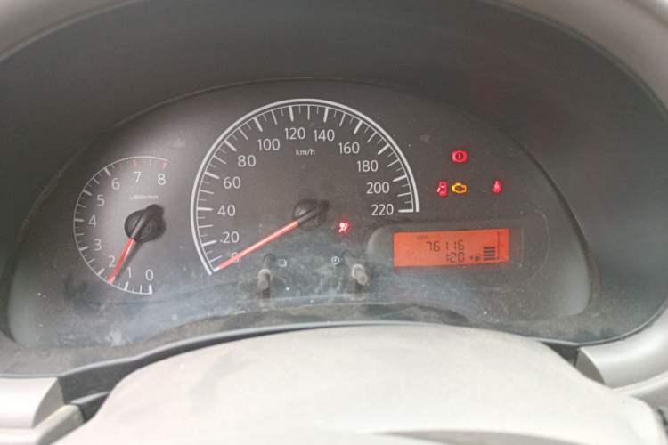 Used Nissan Sunny 2011 1.5XE Manual Comfort Edition
