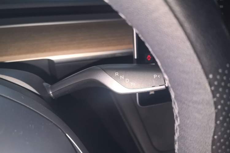 Used Tesla Model 3 2021 Standard Range Rear-Drive Upgraded Version
