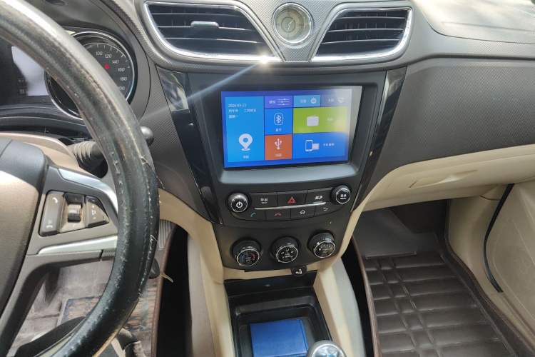 Used Wuling Hongguang 2016 1.5L S1 Deluxe Model China V-standard