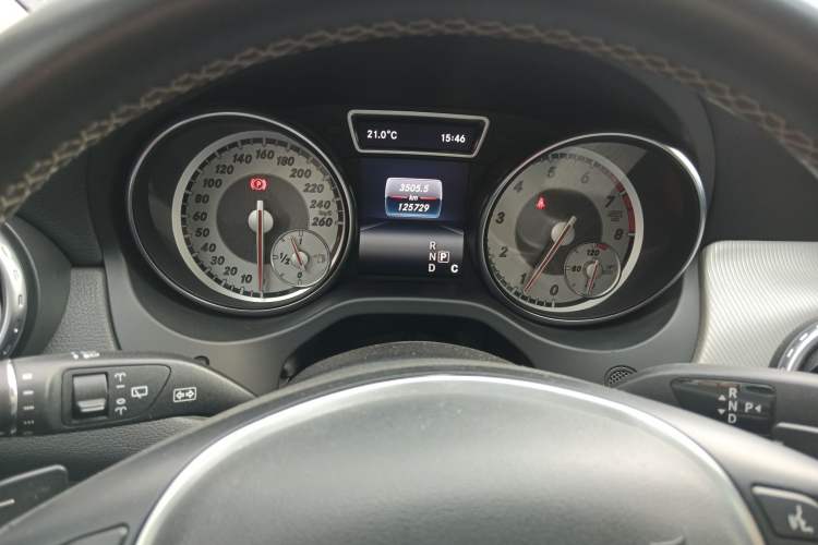 Used Mercedes-Benz GLA 2016 GLA 220 4MATIC Luxury Model
