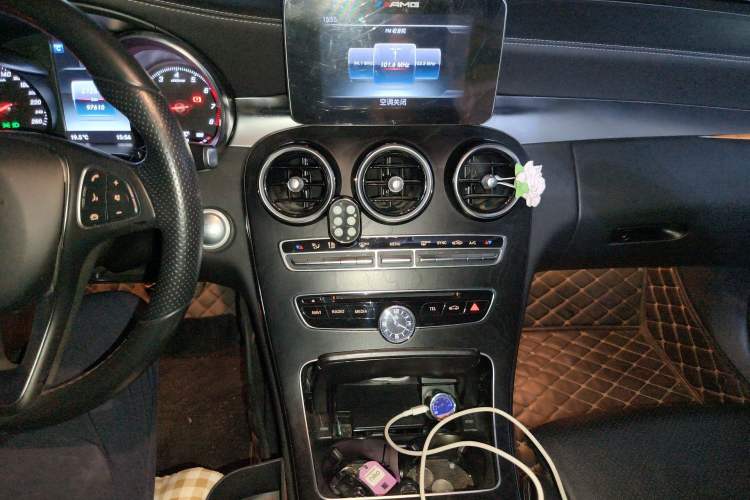 Used Mercedes-Benz C-Class 2017 Restyled C 180 L Fashion Edition Sport Version
