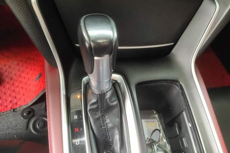 Used Honda Inspire 2022 260TURBO Jingyue Version Gear Lever