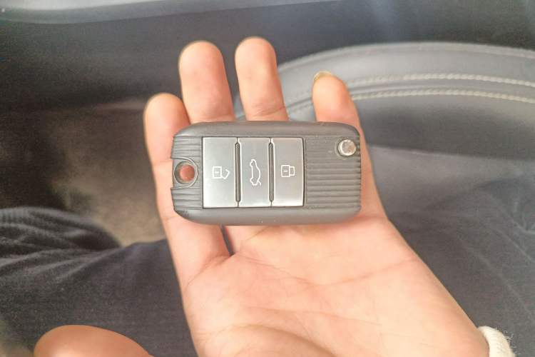 Used Roewe i6 2017 20T Automatic Internet Smart Edition