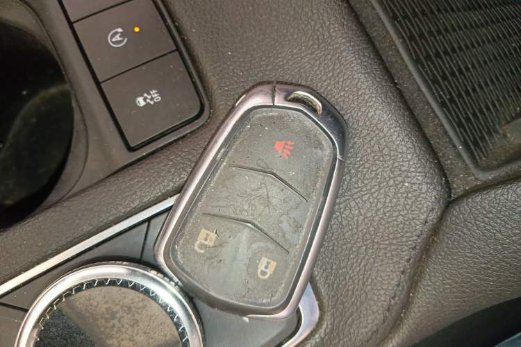 Used Cadillac XT4 2020 Revised Version 28T Two-Wheel Drive Tech Edition Vehicle Key