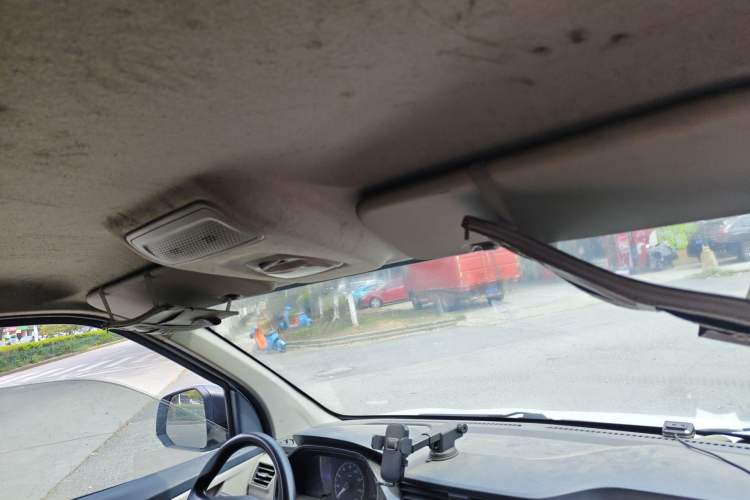 Used SAIC MAXUS EV30 2021 Pure Electric Smart Logistics Expert with Long Wheelbase—CATL