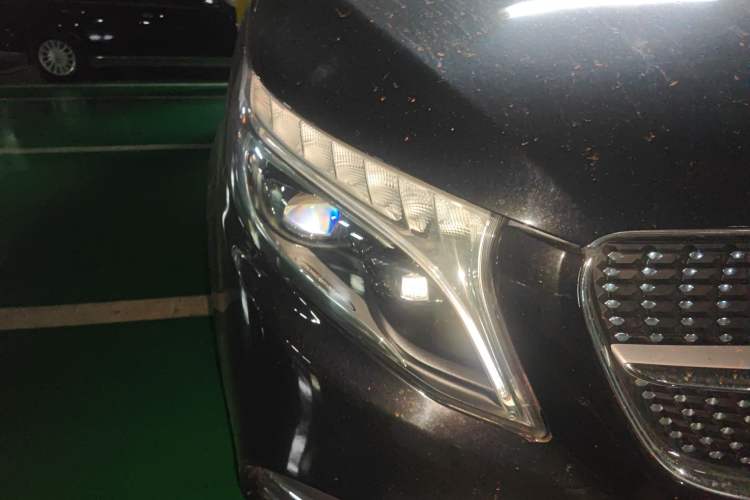 Used Mercedes-Benz V-Class 2020 V 260 L Long-wheelbase Luxury Edition