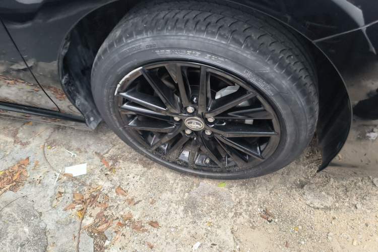 Used Toyota Camry 2022 2.0S Knight Edition Right Front Wheel Hub