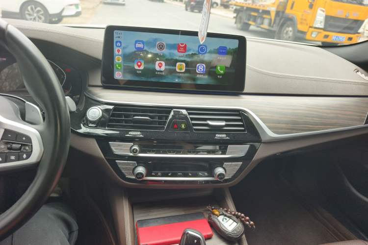 Used BMW 5 Series 2022 530Li Leading Model M Sport Package
