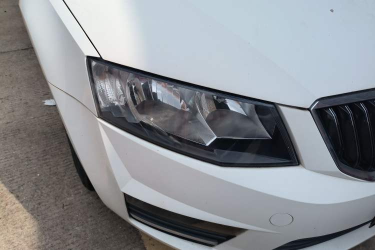 Used Skoda Octavia 2017 1.6L Automatic Smart Drive Edition