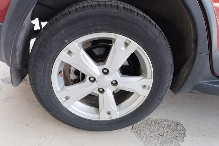 Used Haval H1 2017 Red-Label 1.5L AMT Luxury Model Right Rear Wheel Hub