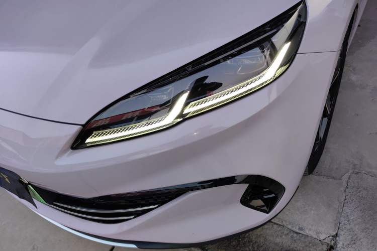 Used BYD Seal 06 New Energy 2024 DM-i 120KM Flagship Model
