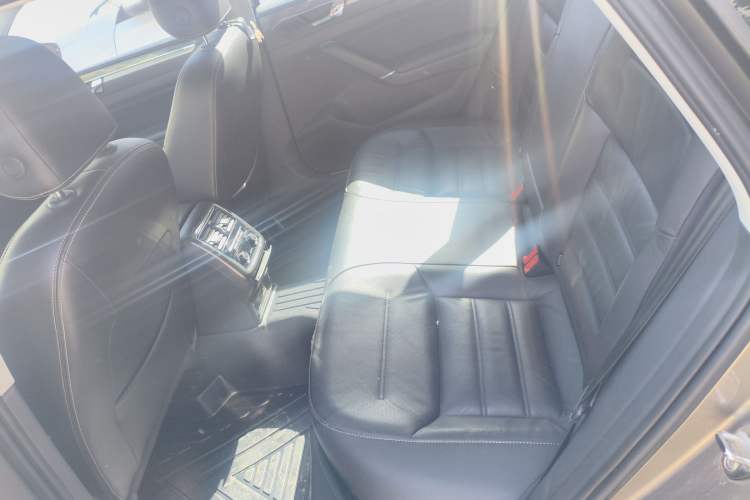 Used Volkswagen Passat 2016 330TSI DSG Prestige Edition
