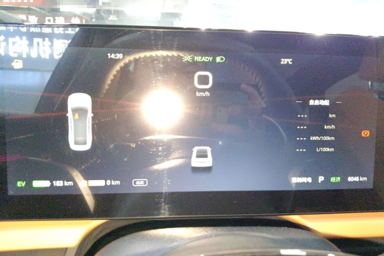 Used VOYAH PASSION 2024 PHEV Four-Wheel Drive Ultra-Long Range Flagship Model Instrument Cluster