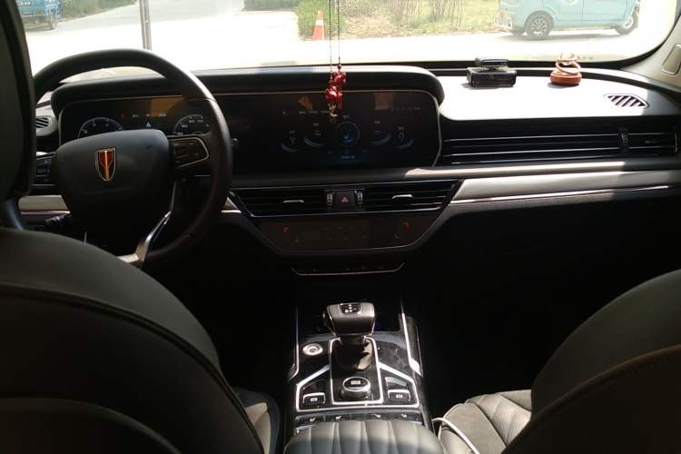 Used Hongqi HS5 2022 Facelifted Version 2.0T Smart Connect Flagship All-Wheel-Drive Edition