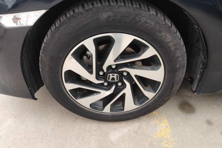 Used Honda Civic 2016 220TURBO CVT Luxury Edition