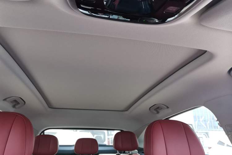 Used EXEED Stellar 2023 400T Two-Wheel Drive Comfort Edition
