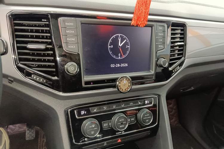 Used Volkswagen Teramont 2017 330TSI Two-Wheel-Drive Luxury Edition
