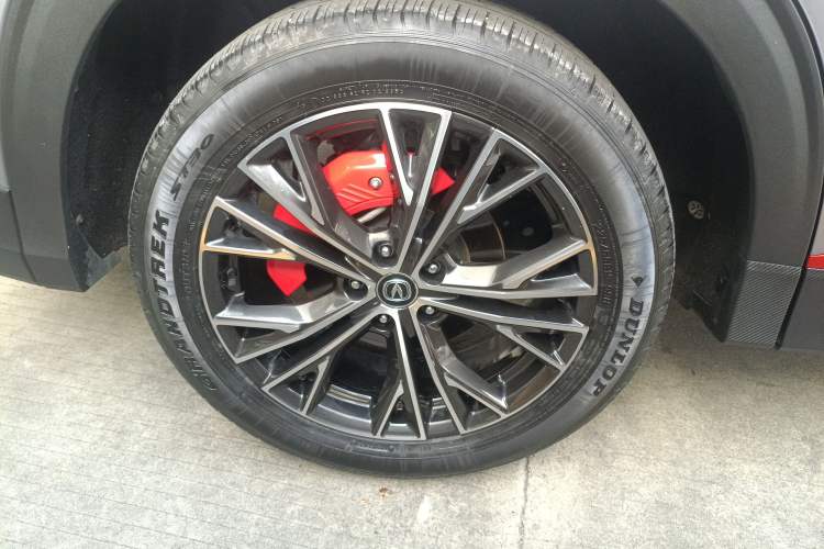 Used Changan CS85 COUPE 2023 1.5T DCT Prestige Edition
