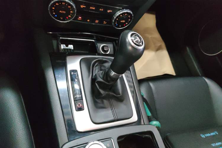 Used Mercedes-Benz C-Class 2013 C 180 Classic Grand Edition
